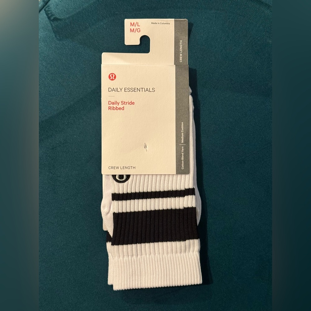 Lululemon Socks white and black. New. M-L